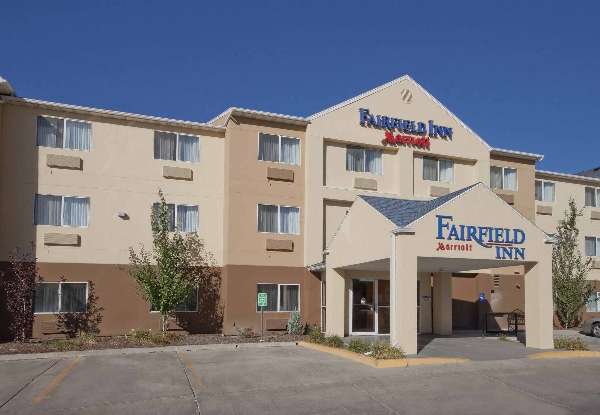 Wingate By Wyndham Great Falls Hotel Exterior photo